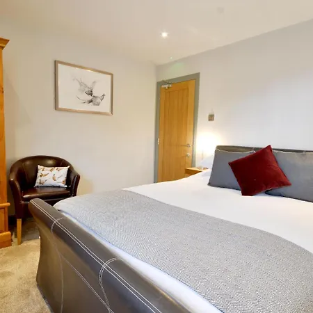 Inn The Cayley Arms