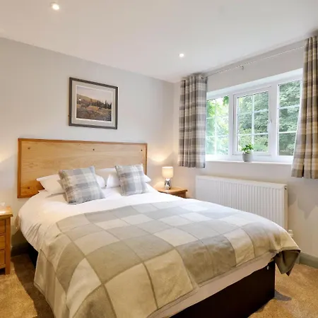 The Cayley Arms Inn 4*