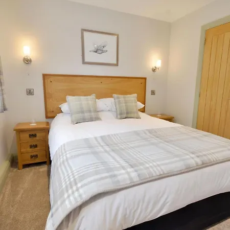Inn The Cayley Arms